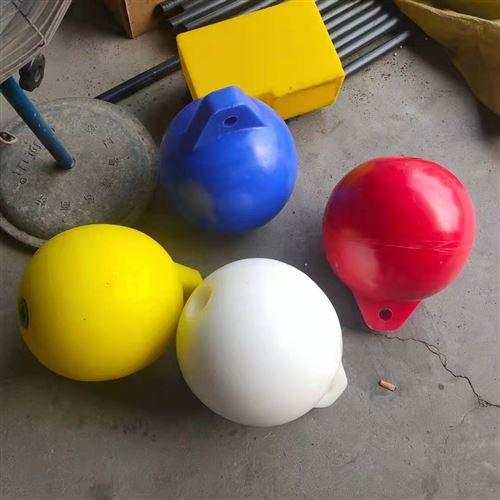 水上塑料浮球