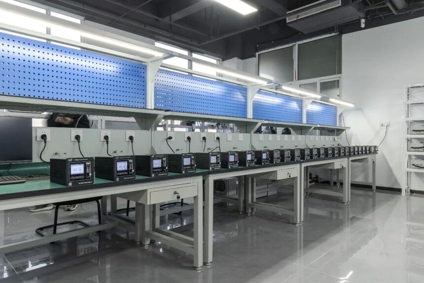 研發(fā)生產(chǎn)全鏈路貫通，交付能力全 面革新｜揭秘我們新車間里的完整誕生記！